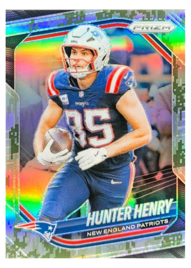 2025 Panini Prizm Base Set Hunter Henry #33 card