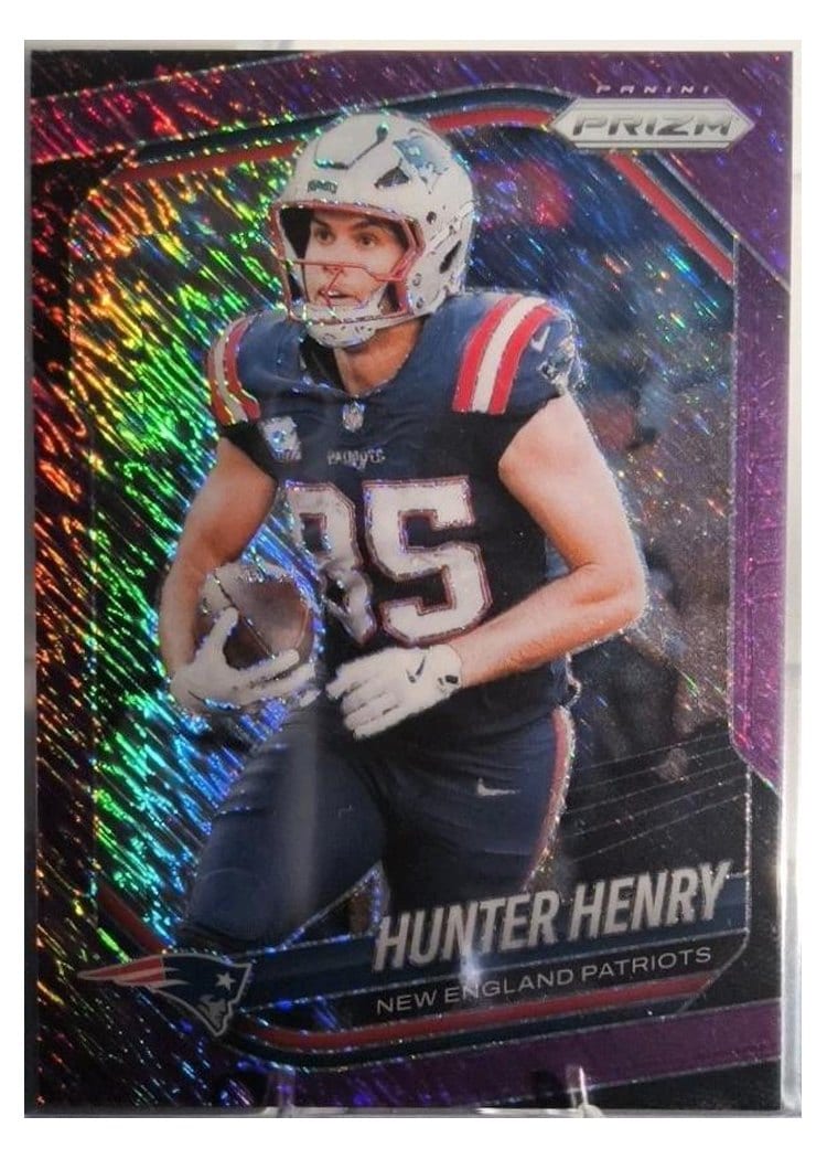 2025 Panini Prizm Base Set Hunter Henry #33 card