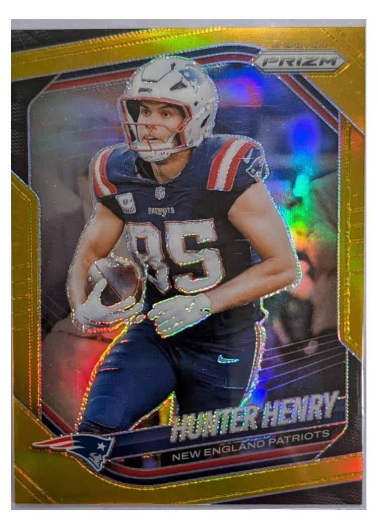 2025 Panini Prizm Base Set Hunter Henry #33 card