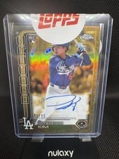2025 Topps Gilded Collection Chrome Gold Autographs Hyeseong Kim #CGA-HK