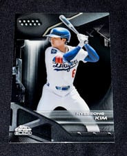 2026 Topps Chrome Black Base Set Hyeseong Kim #138 card