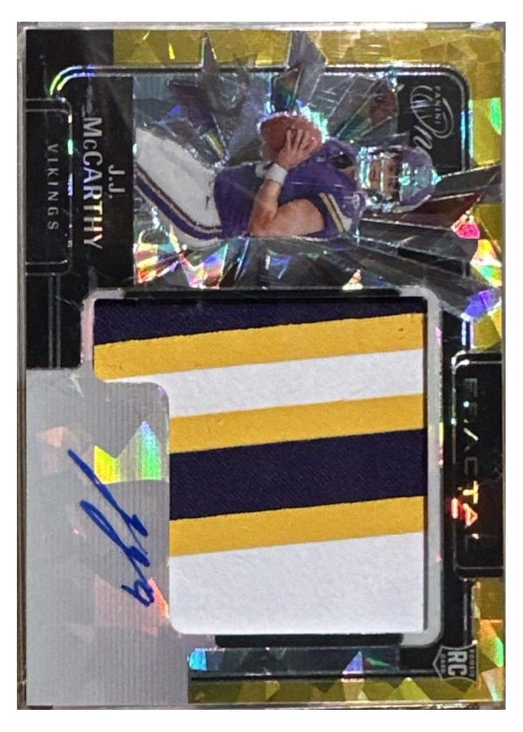 2024 Panini One Rookie Fractal Autographs J.J. McCarthy #391 card