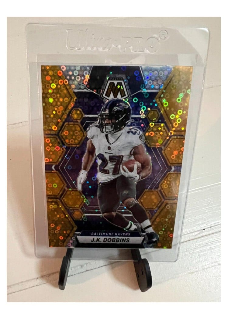 2023 Panini Mosaic Base Set J.K. Dobbins #14 card