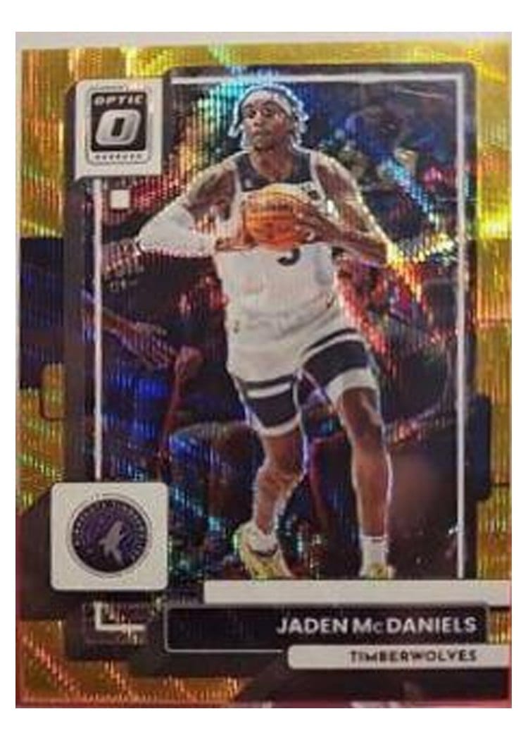 2022-23 Donruss Optic Base Set Jaden McDaniels Gold Wave #67 card