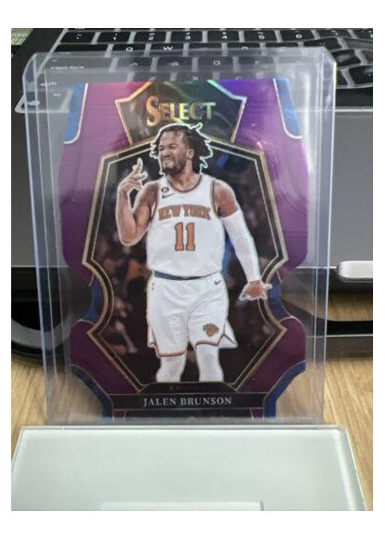 2022-23 Panini Select Base Set Jalen Brunson #122 card