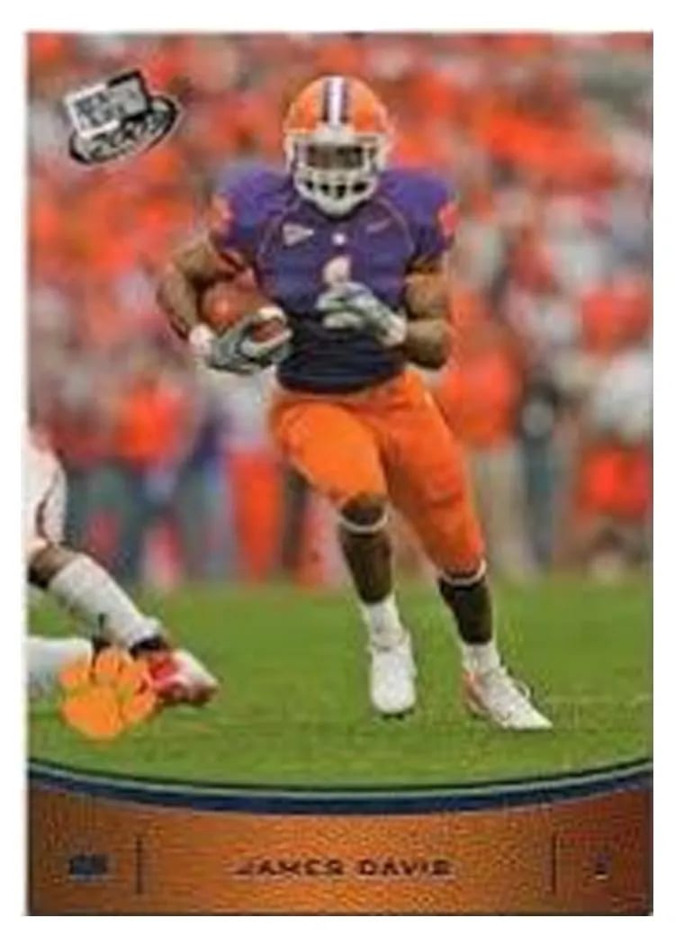 2009 Press Pass James Davis #12 card
