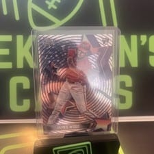 2025 Topps Cosmic Chrome StarFractor James Wood #SF-66
