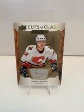 2024-25 Upper Deck Engrained Icons Cuts of Class Relics Jarome Iginla #CC-JI card