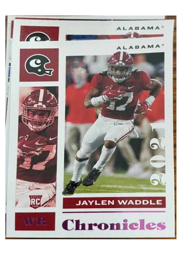 2021 Panini Chronicles Draft Picks Jaylen Waddle #7 card