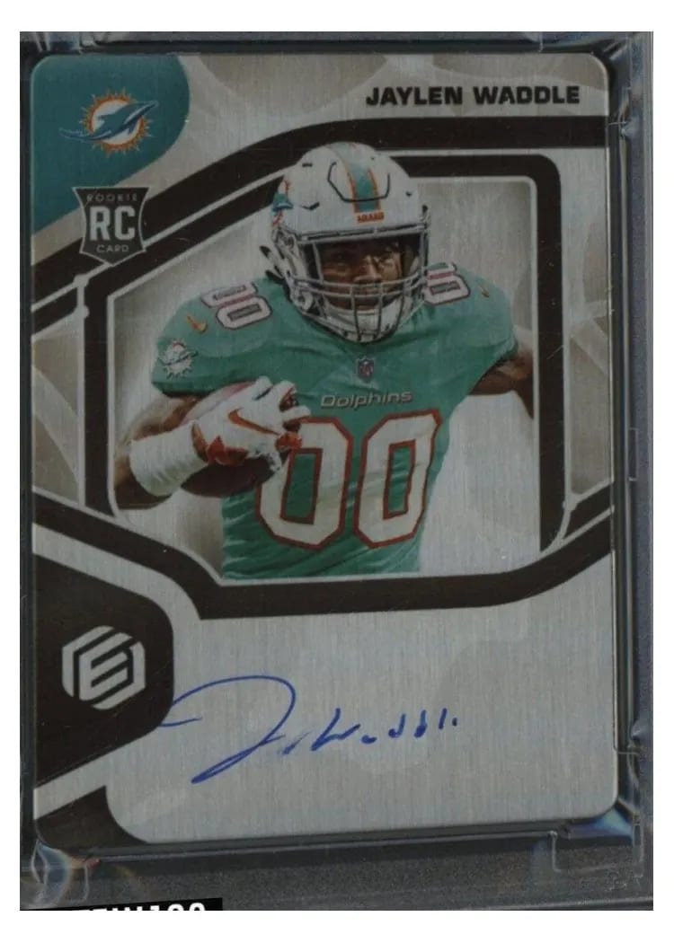 2021 Panini Elements Jaylen Waddle #130 card