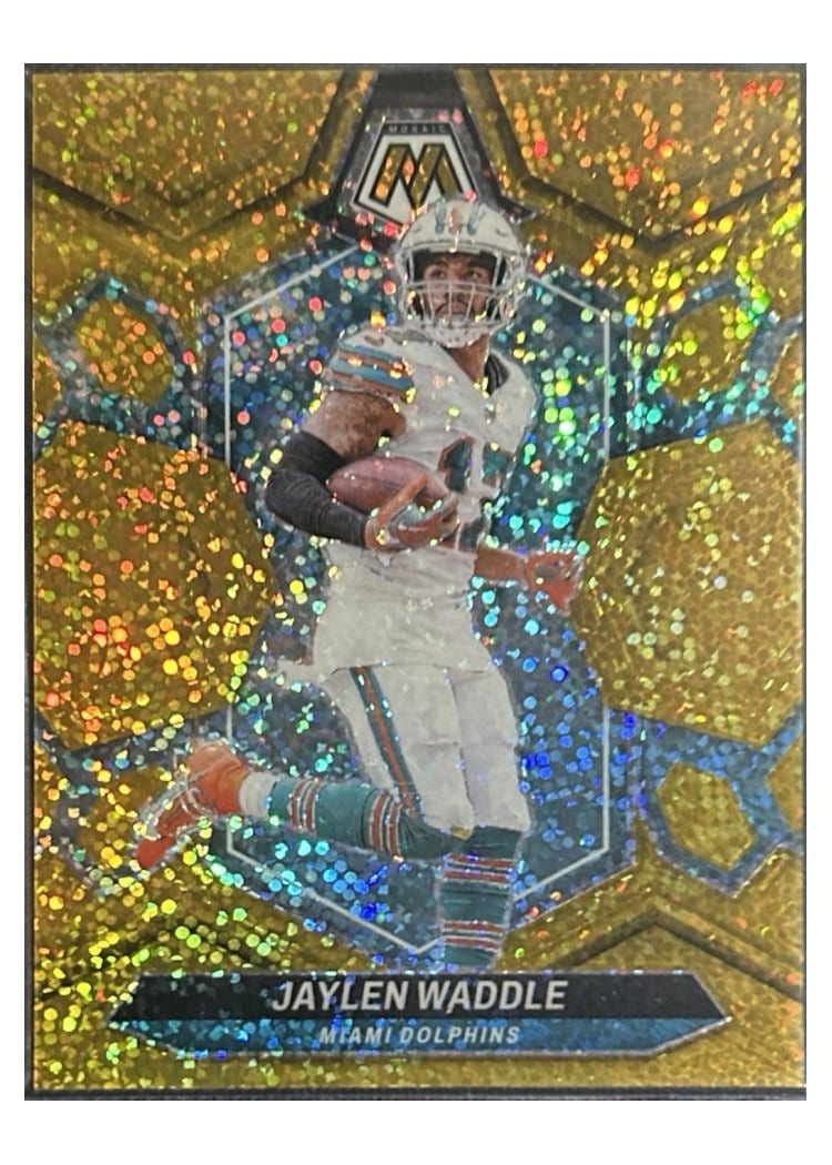 2024 Panini Mosaic Base Set Jaylen Waddle Gold Sparkle #138 card