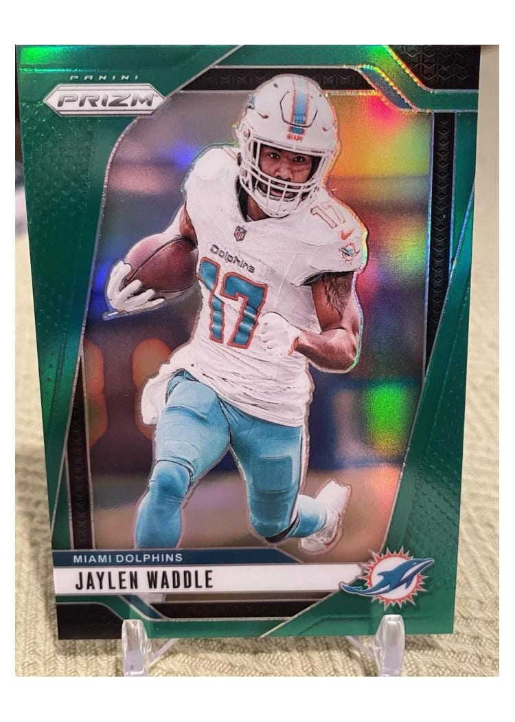 2024 Panini Prizm Base Set Jaylen Waddle #178 card