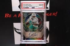 2024 Panini Spectra Spectral Signatures Jaylen Waddle #SS-JWE card