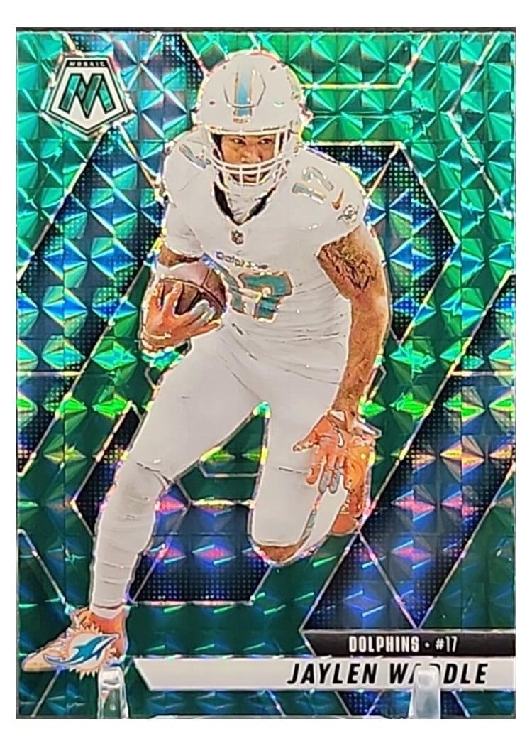 2025 Panini Mosaic Base Set Jaylen Waddle #155 card