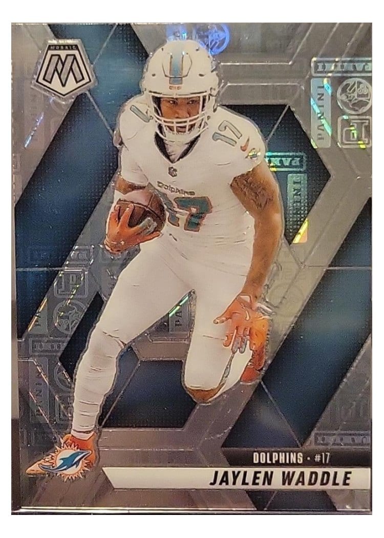 2025 Panini Mosaic Base Set Jaylen Waddle #155 card