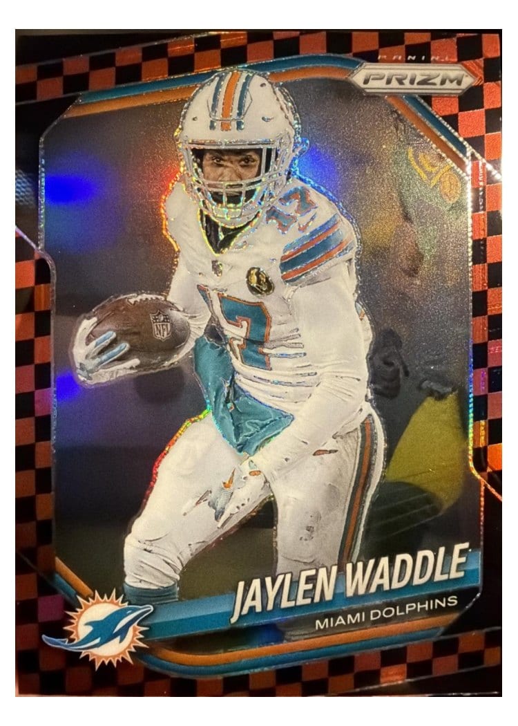 2025 Panini Prizm Base Set Jaylen Waddle Black Red Checker #172 card