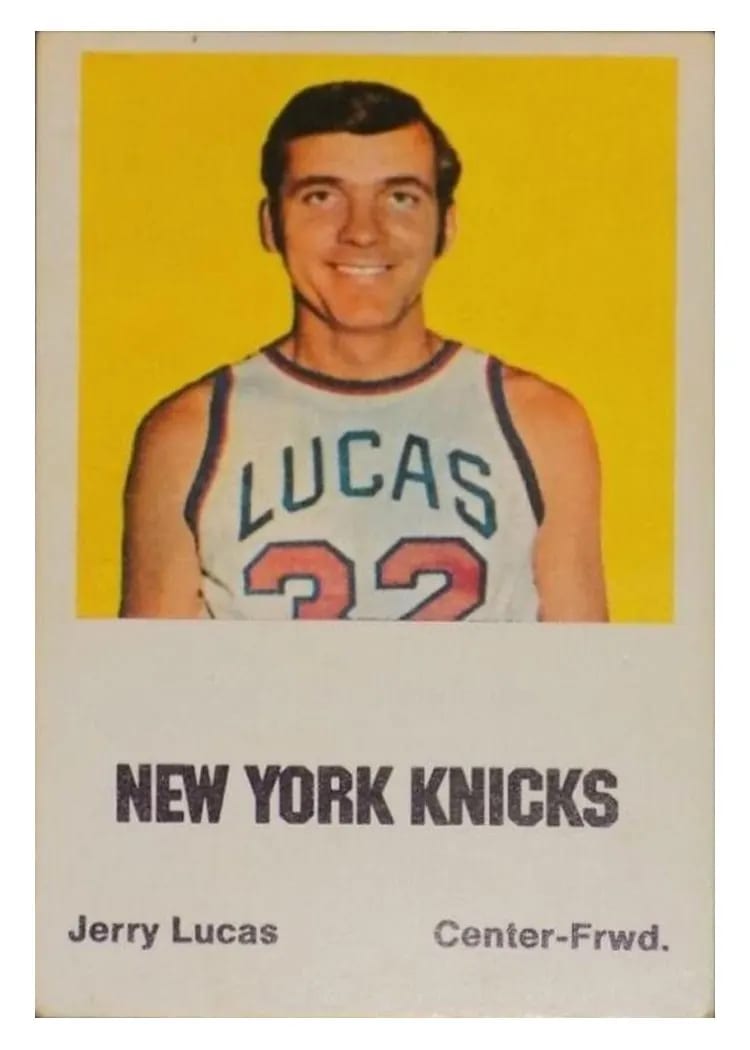 1972 Comspec Jerry Lucas card