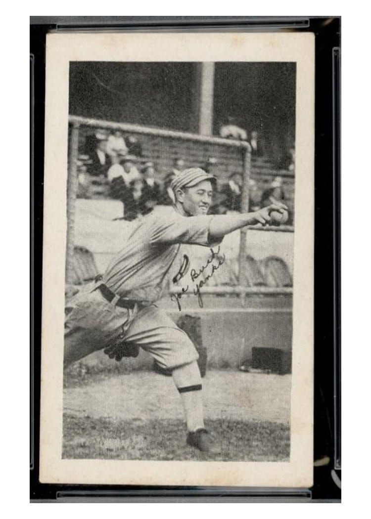 1922 W575 2 Joe Bush Hand Cut card