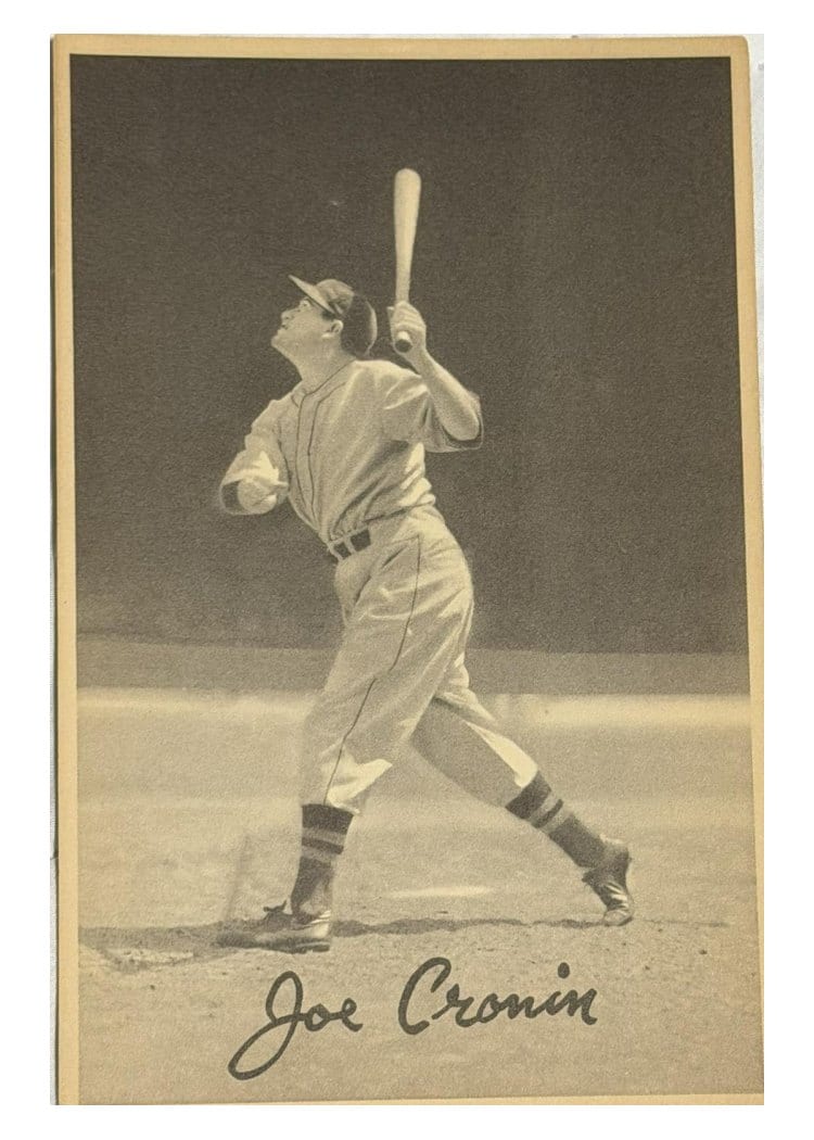 1939 Goudey Premiums R303 B Joe Cronin card