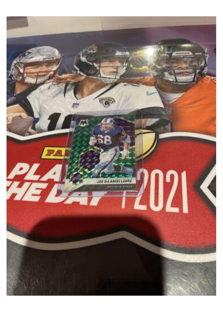 2021 Panini Mosaic Base Set Joe DeLamielleure #28 card