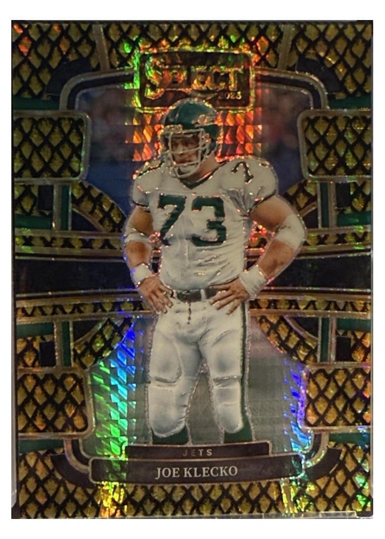 2023 Panini Select Base Set Joe Klecko Dragon Scale Gold Prizm #76 card