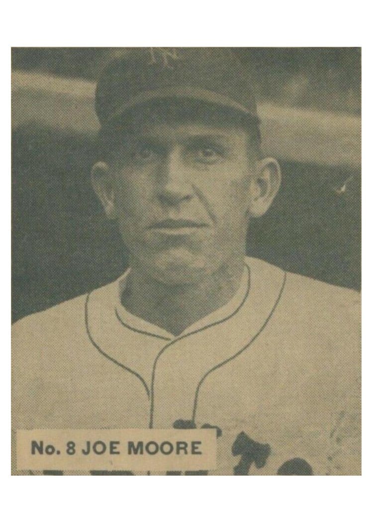1936 World Wide Gum Joe Moore #8 card