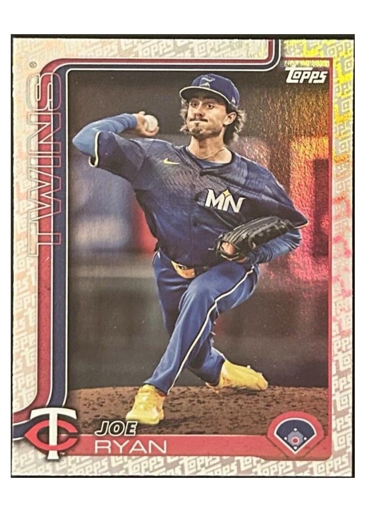 2025 Topps Base Set Joe Ryan Topps Foil Pattern #40 card