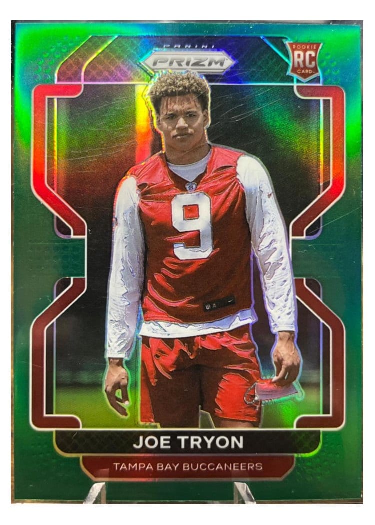 2021 Panini Prizm Base Set Joe Tryon-Shoyinka #381 card