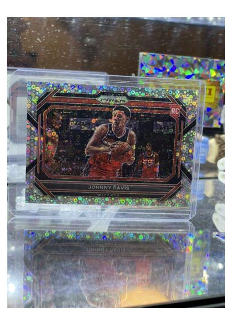 2022-23 Panini Prizm Base Set Johnny Davis #231 card
