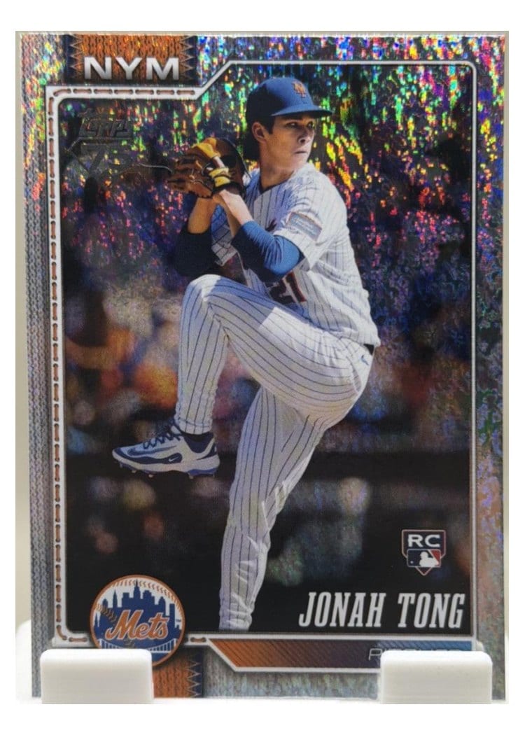 2026 Topps Jonah Tong #4 card
