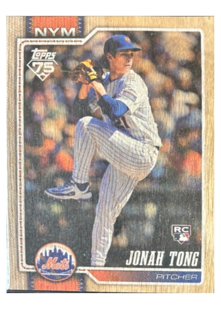 2026 Topps Jonah Tong #4 card