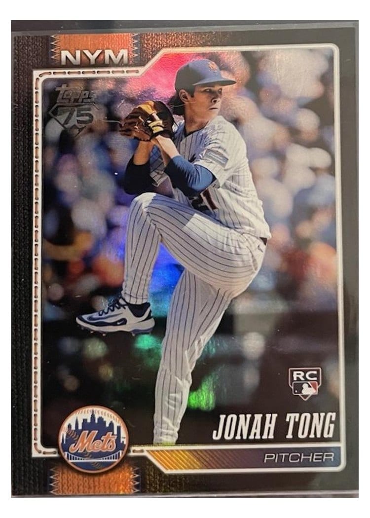 2026 Topps Jonah Tong #4 card