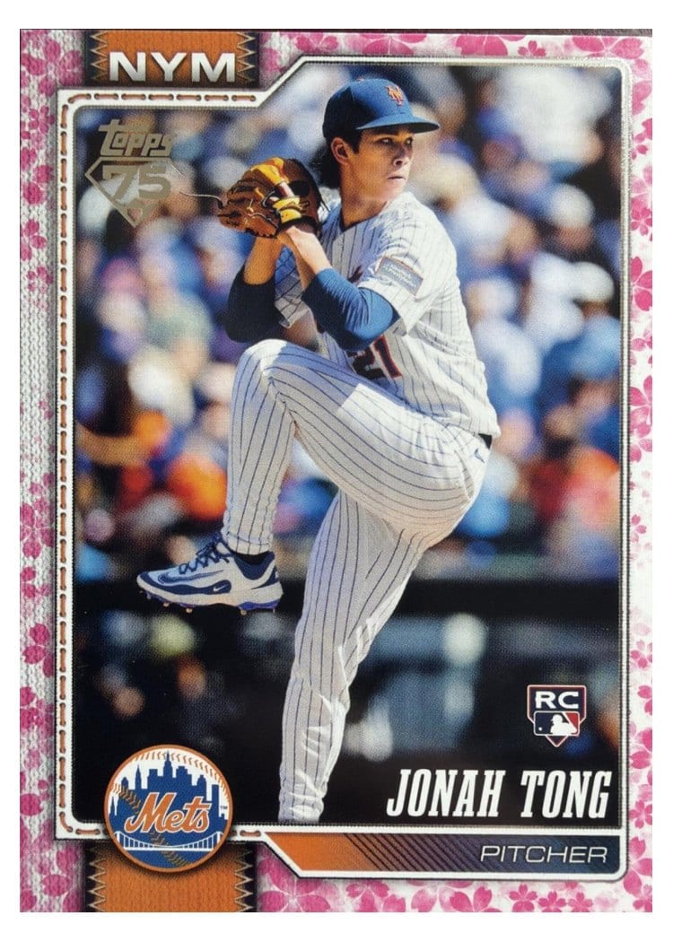 2026 Topps Jonah Tong #4 card