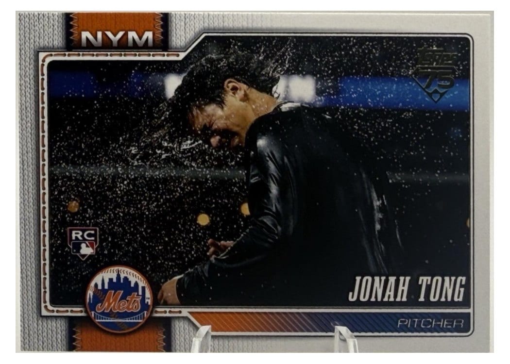 2026 Topps Jonah Tong #4 card
