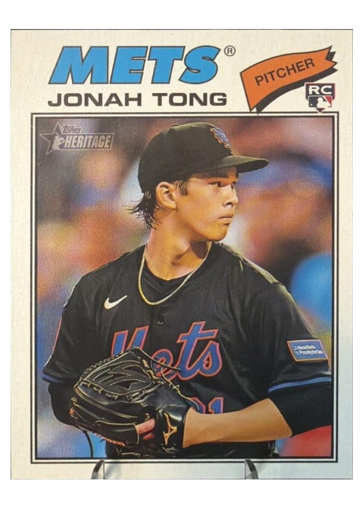 2026 Topps Jonah Tong #4 card