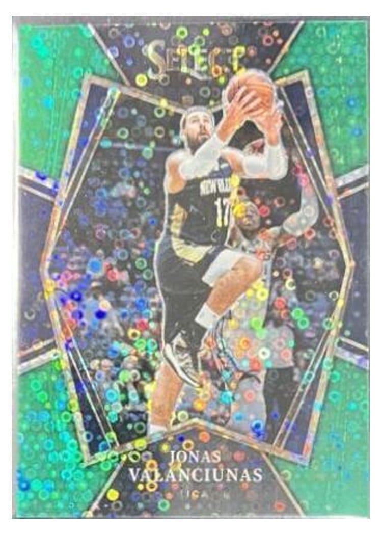 2021-22 Panini Select Base Set Jonas Valanciunas Green Disco Prizm #113 card