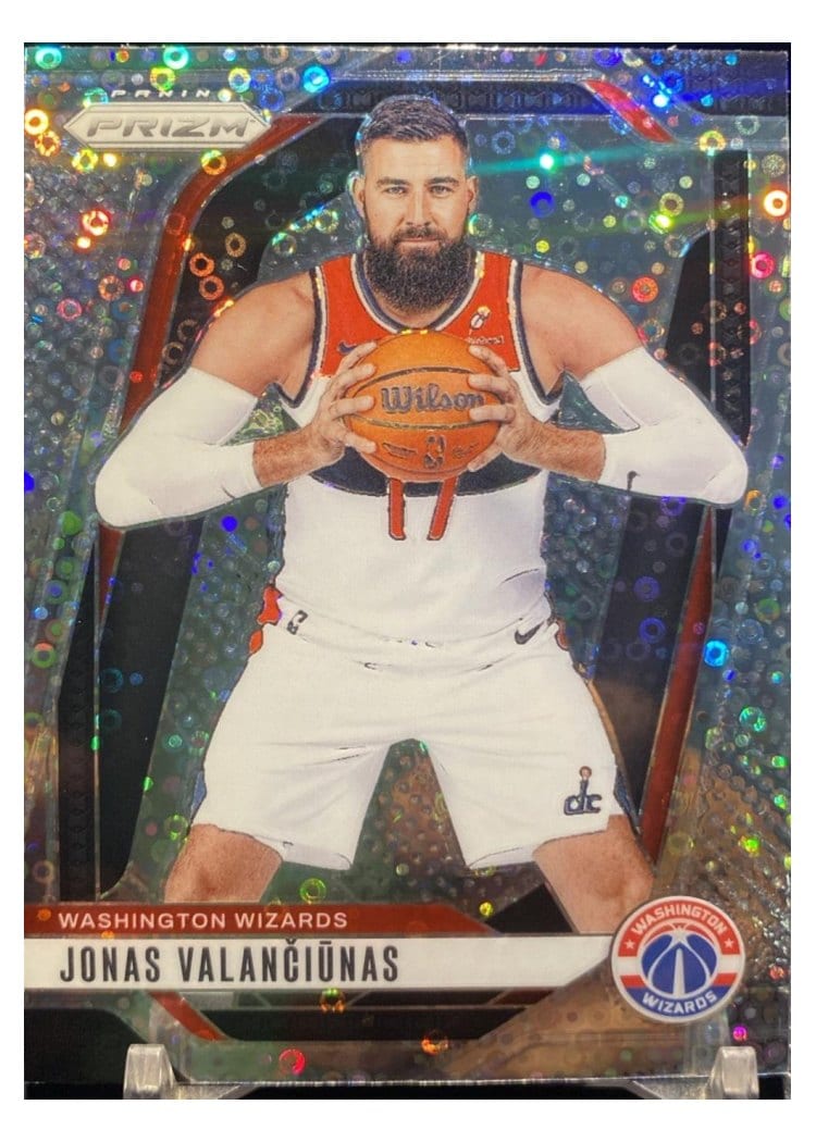 2024-25 Panini Prizm Base Set Jonas Valanciunas #76 card