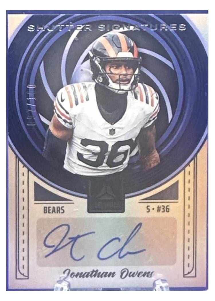 2025 Panini Luminance Shutter Signatures Jonathan Owens #16 card