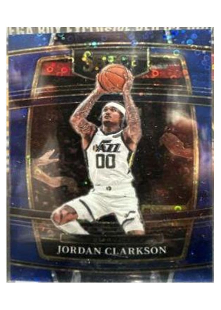 2021-22 Panini Select Base Set Jordan Clarkson Blue Disco Prizm #38 card