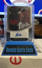 2023 Panini Select Swatches Signatures Jordan Lawlar #SSS-JL card