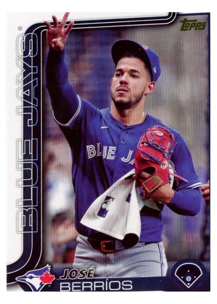 2025 Topps Base Set José Berríos #33 card