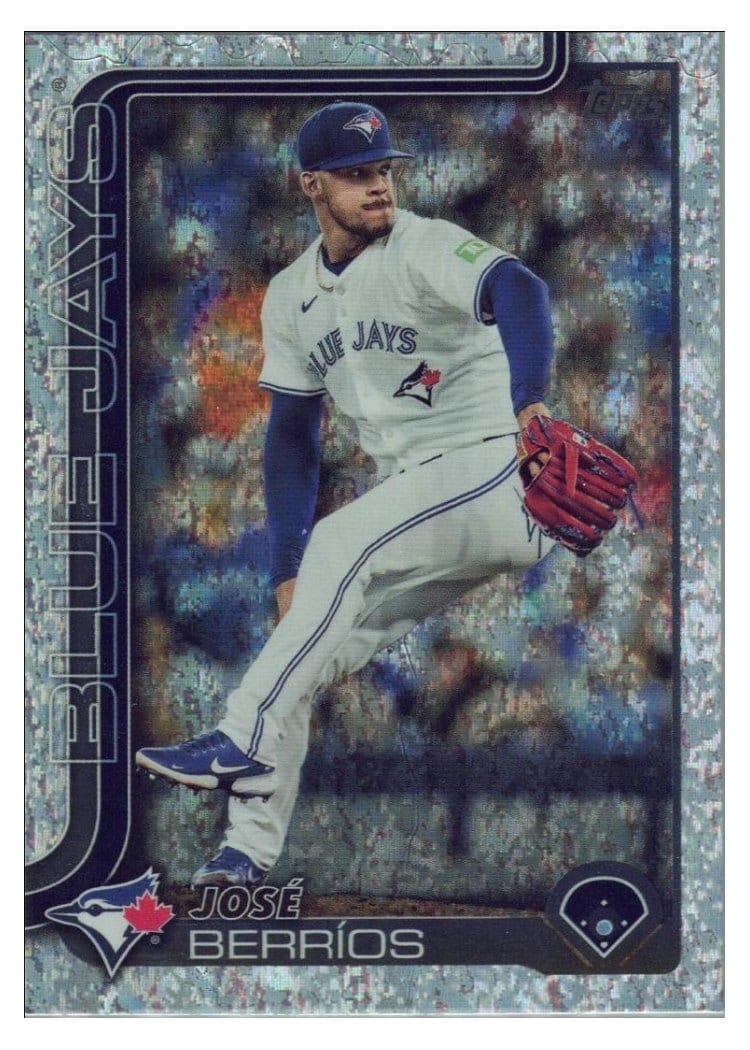 2025 Topps Base Set José Berríos #33 card