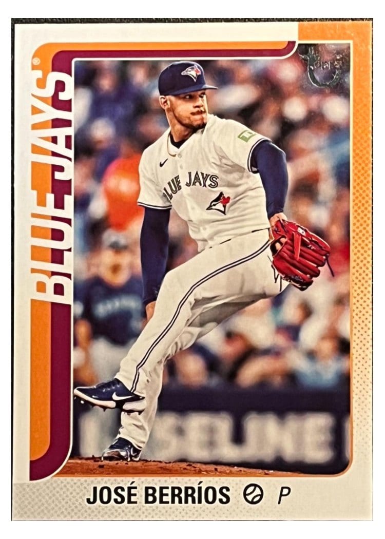 2025 Topps Base Set José Berríos #33 card
