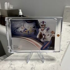 2025 Panini Immaculate Base Set Josh Allen #61