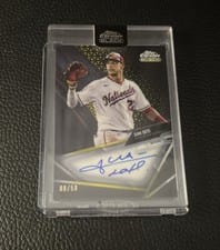 Juan Soto 2021 Topps Chrome Black Autographs card