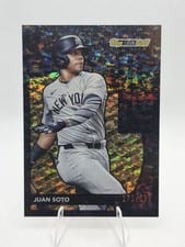 2024 Topps Update Topps Black Gold Juan Soto #BG-9 card