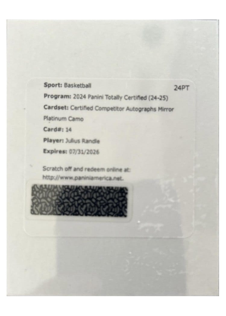 2024-25 Panini Totally Certified Certified Competitor Autographs Julius Randle #14 card