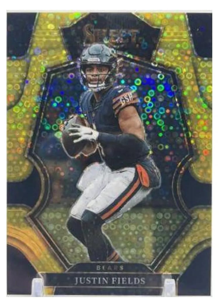 2022 Panini Select Base Set Justin Fields Gold #117 card