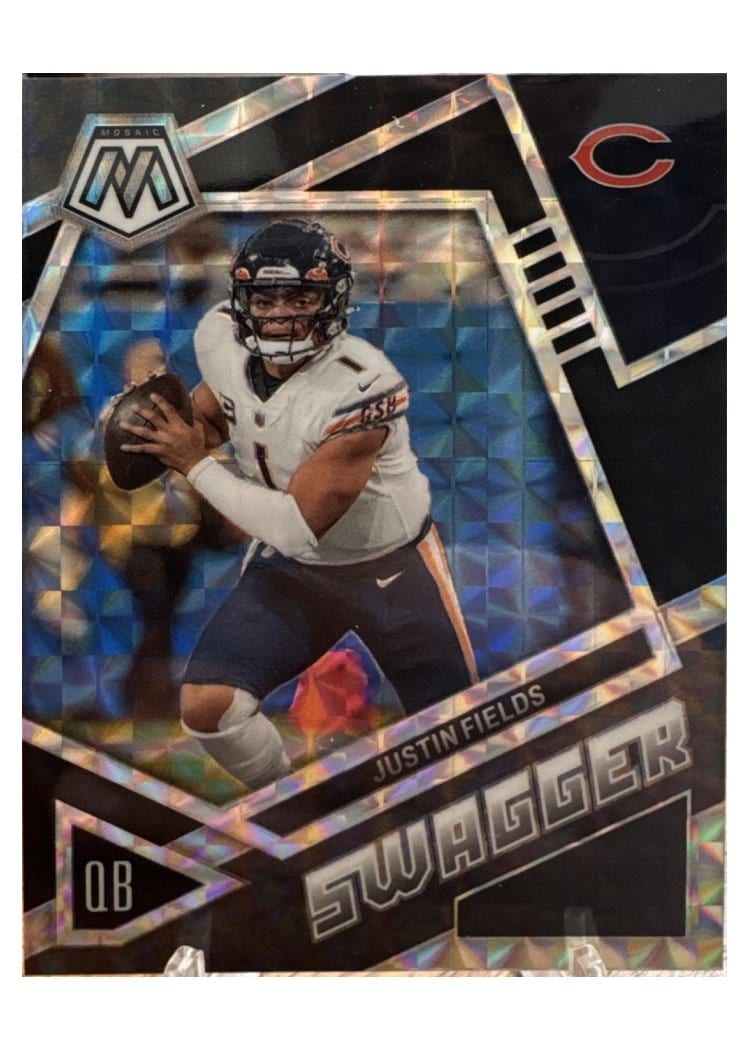 2023 Panini Mosaic Base Set Justin Fields Black #33 card