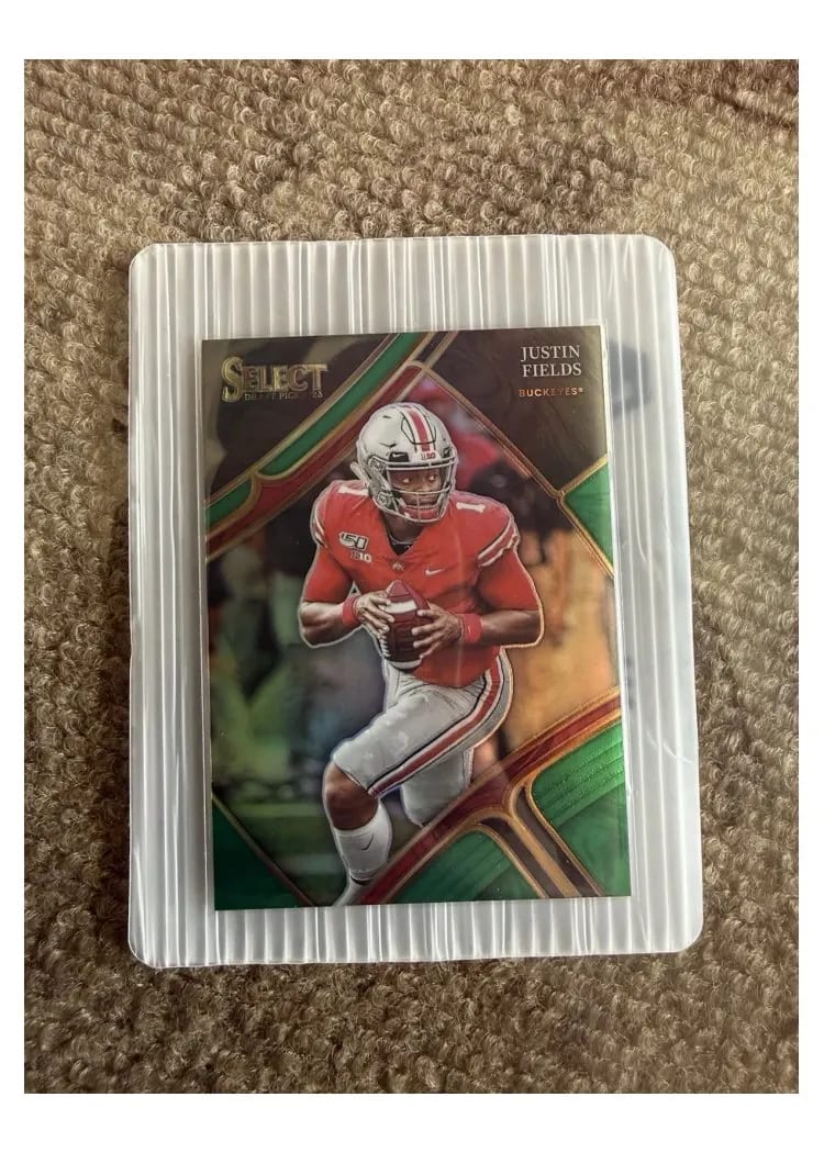2023 Panini Select Draft Picks Base Set Justin Fields Green Squares #138 card
